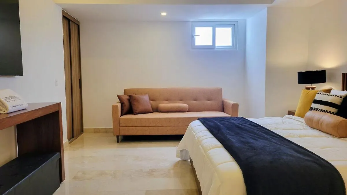 Beachfront Extra-Large 1-Bedroom Free Breakfast Puerto Vallarta