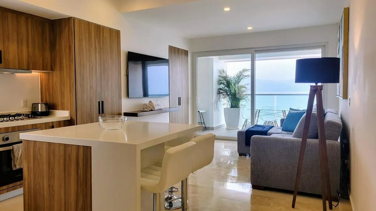 Beachfront Extra-Large 1-Bedroom Free Breakfast Puerto Vallarta 0*,
