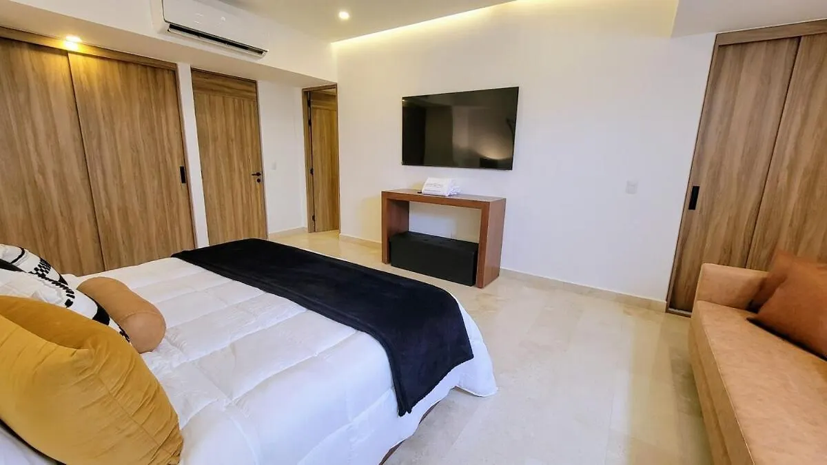 Beachfront Extra-Large 1-Bedroom Free Breakfast Puerto Vallarta 0*,